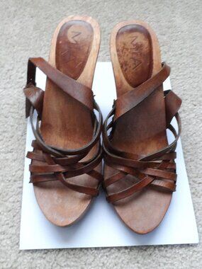 RARE Vintage 90s MIA WOODEN 4.25” Heel Leather Slingback Sandals Brown Size 8